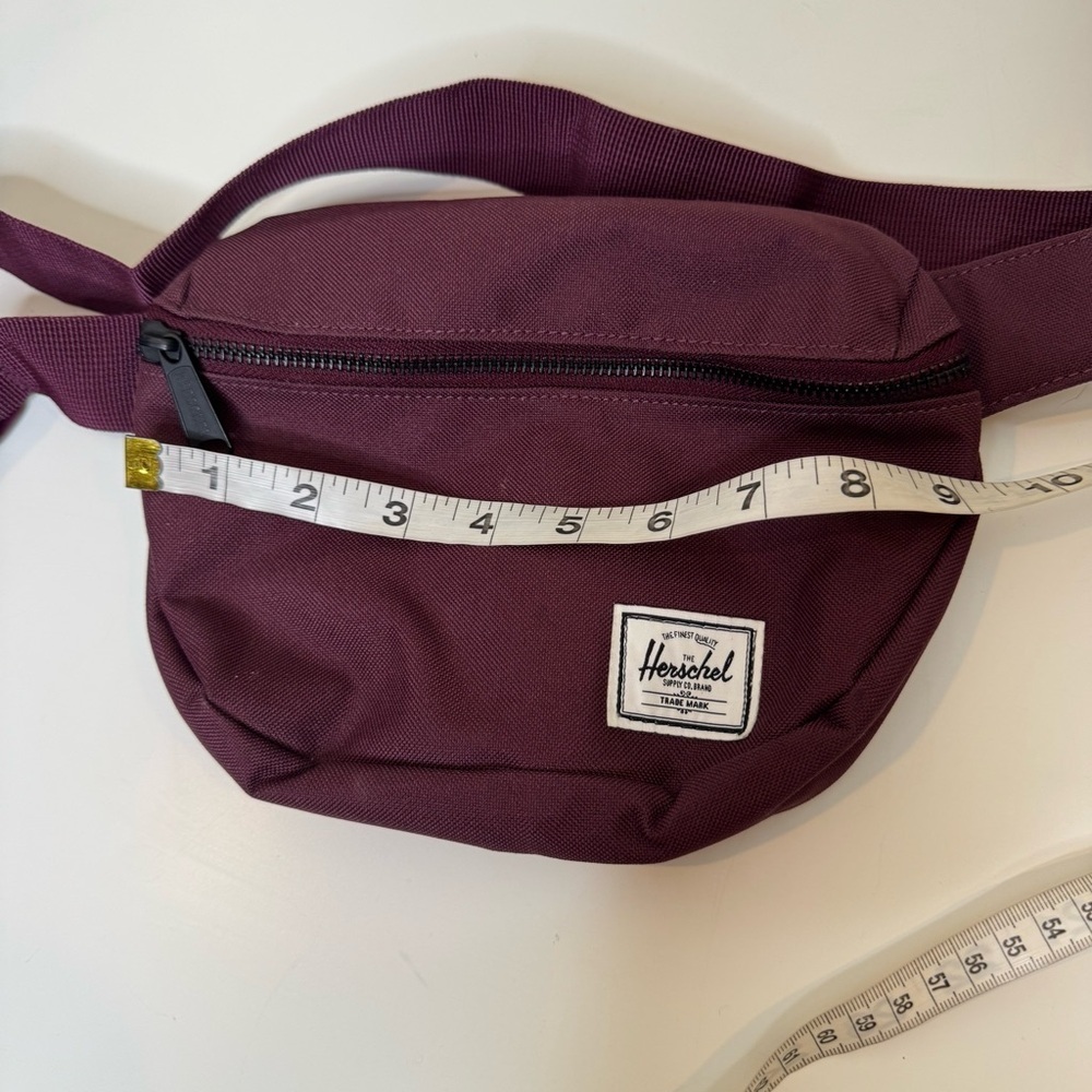 Herschel Supply Co. Classic Hip Pack-Fanny Pack-Waist Bag-Maroon-Zip-Buckle - Picture 7 of 11